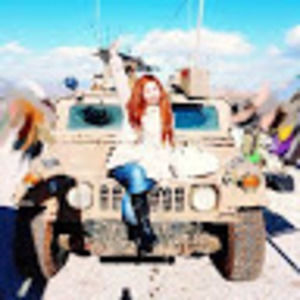 Meet your Posher, Reyacris